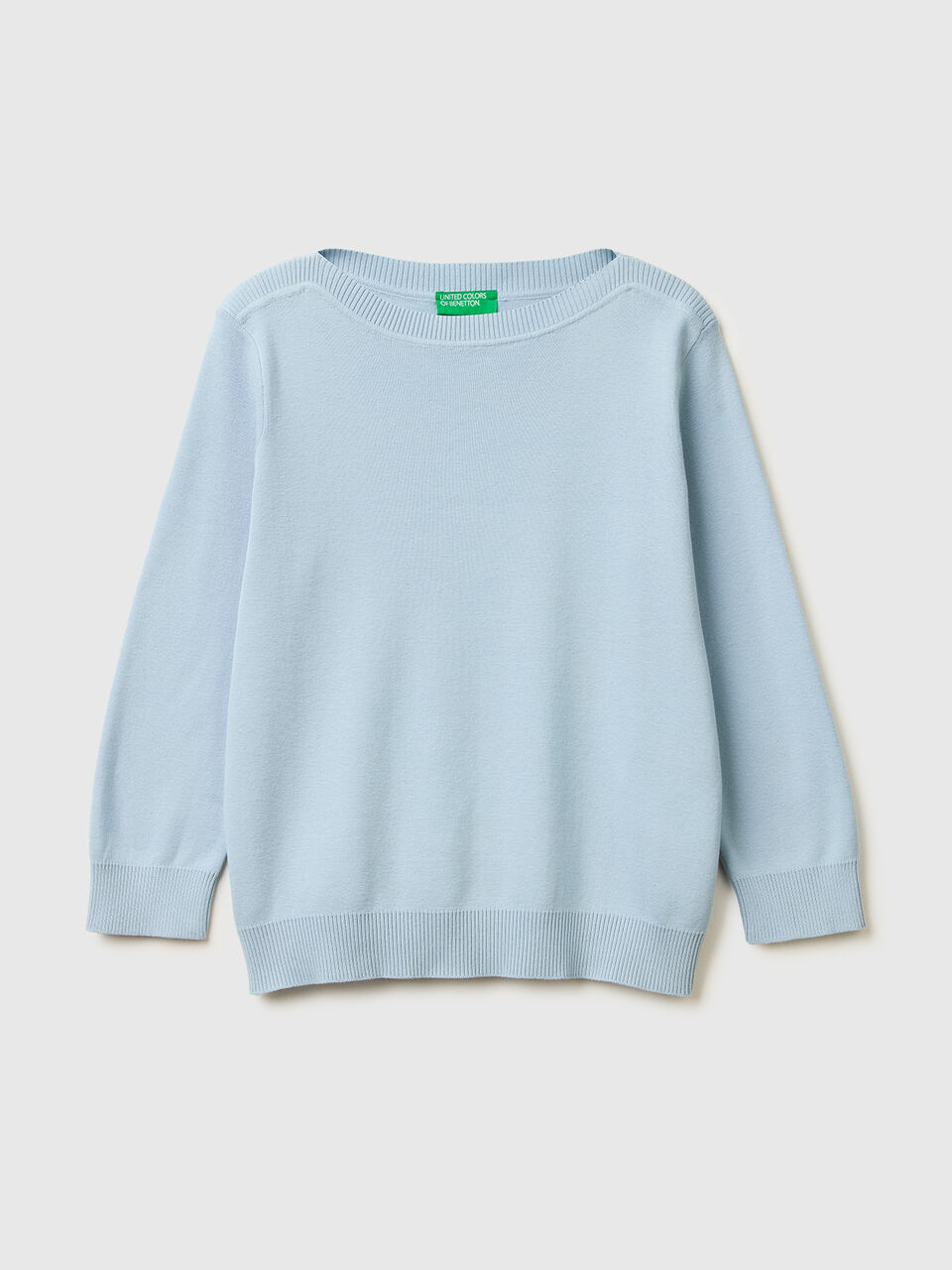 Light blue sweater with boat neck