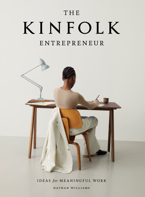 New-Mags koffietafelboek Kinfolk Entrepreneur - grijs - 21 x 3.8 x 28.5