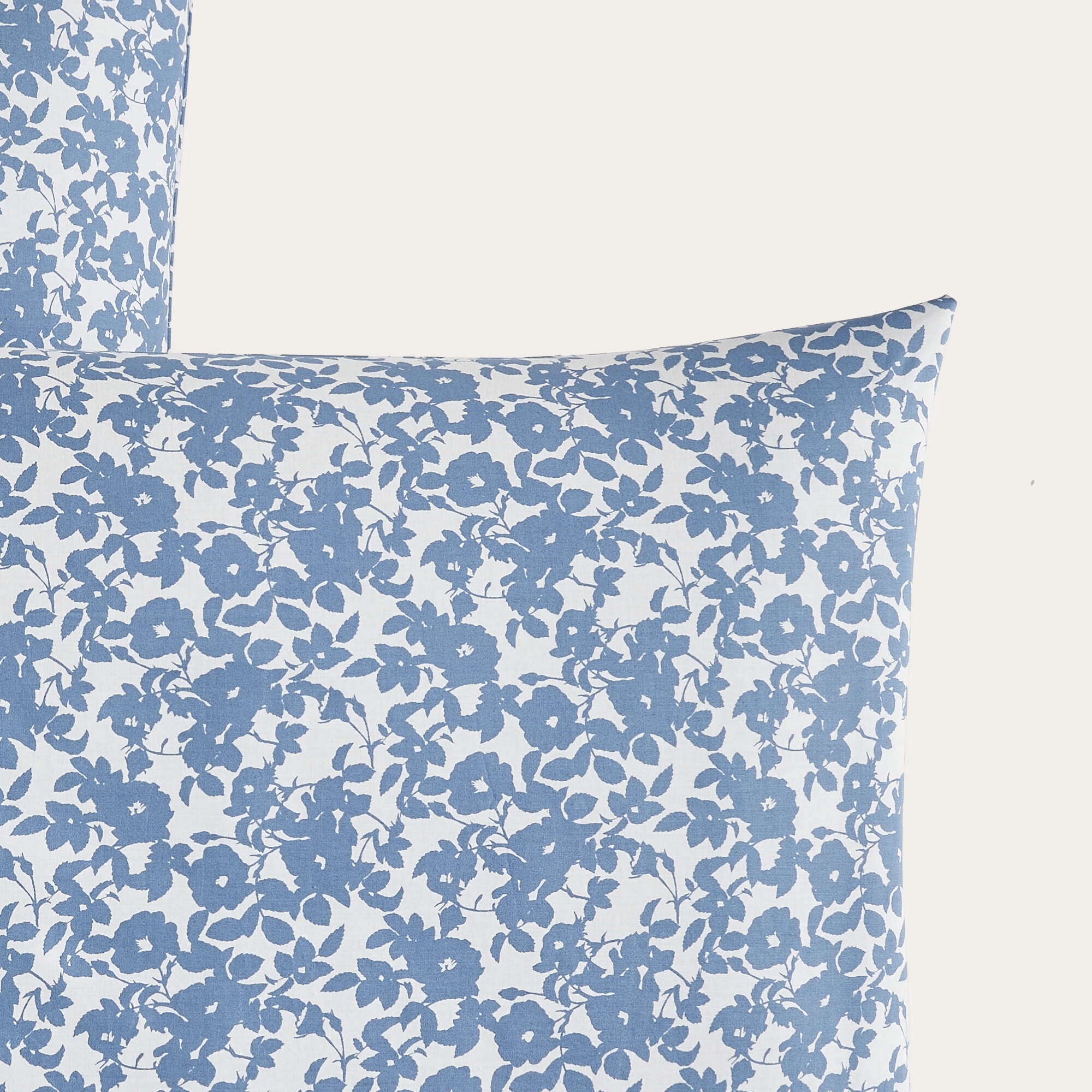TAIE D'OREILLER FLEURIE EN COTON BCIBLEU