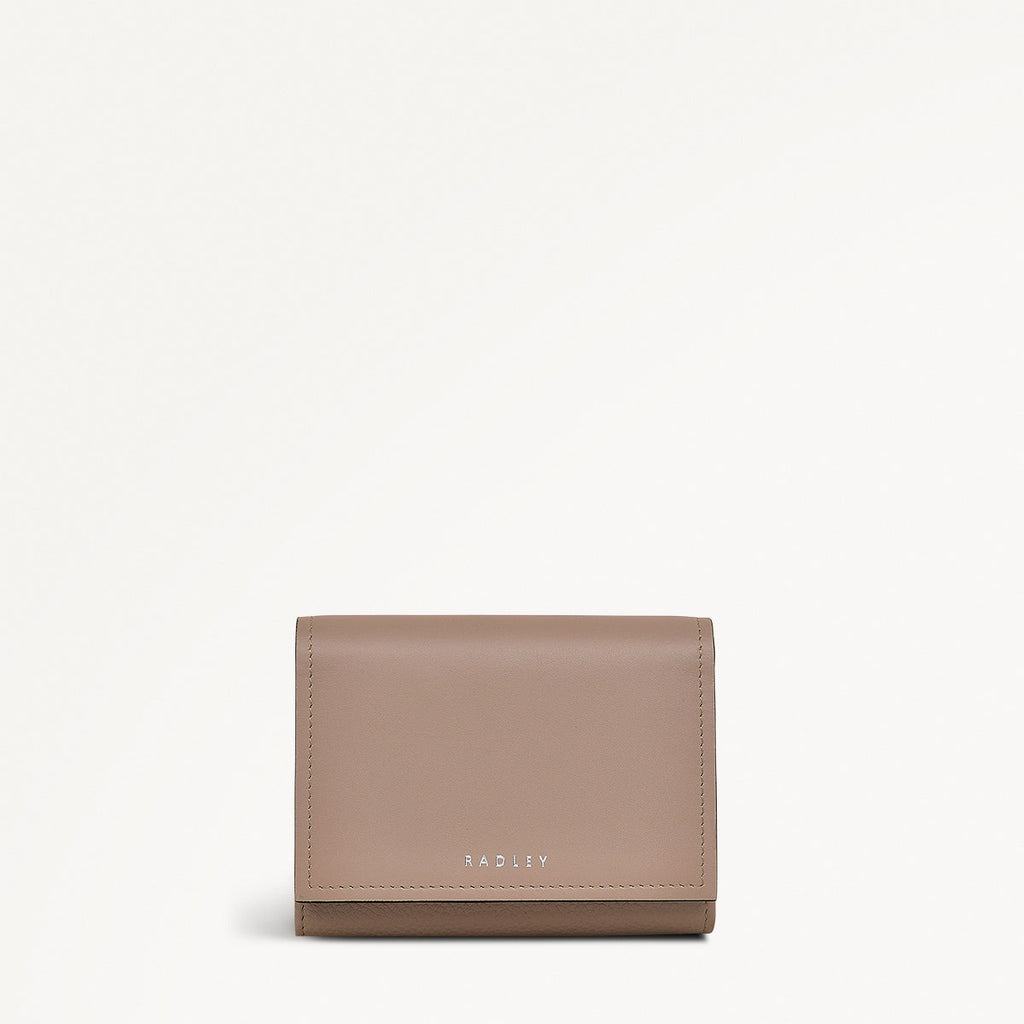 Holmes Avenue Medium Flapover Purse - OSE11114