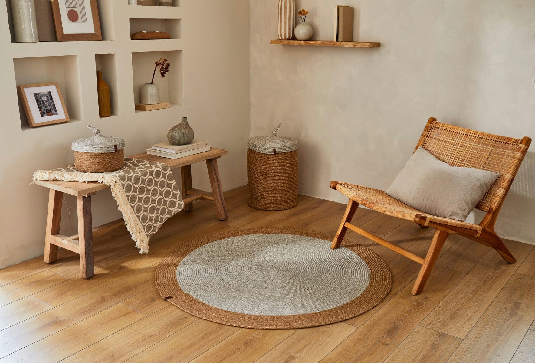 LIMA - Tapis rond aspect jute fait main motif cercle beige - D80