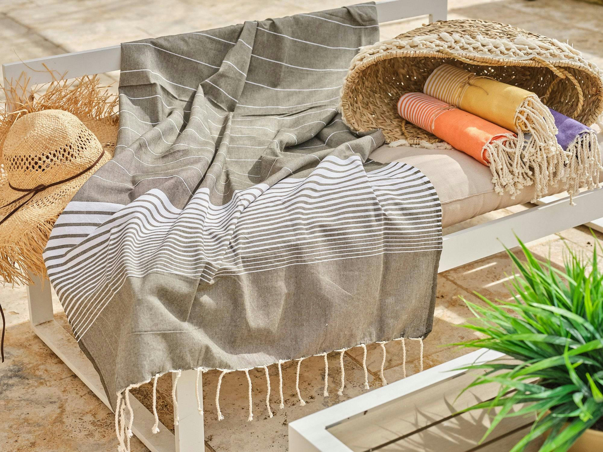 - Fouta en coton 100x200cm gris foncé