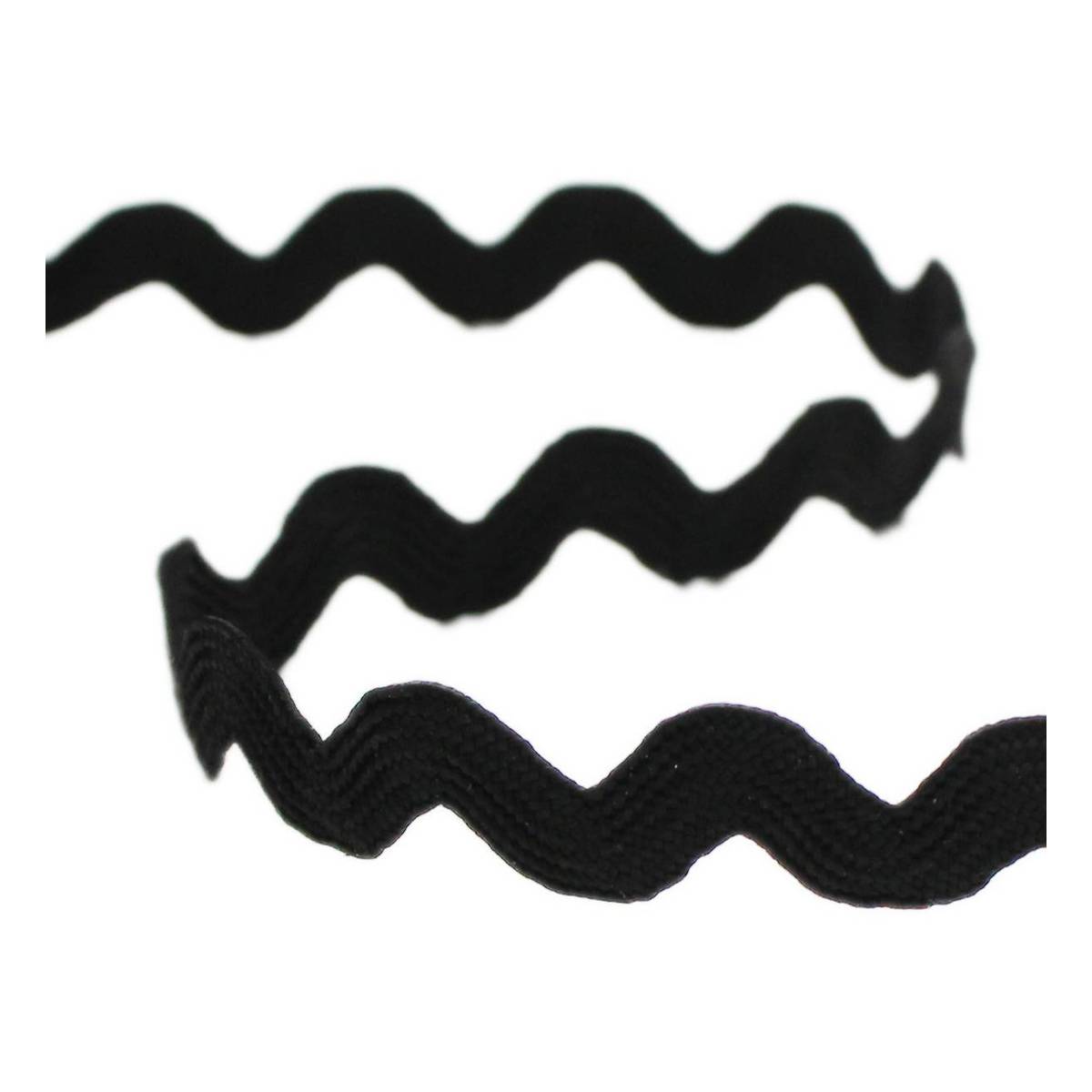 Black Ric Rac Ribbon 6mm x 4m