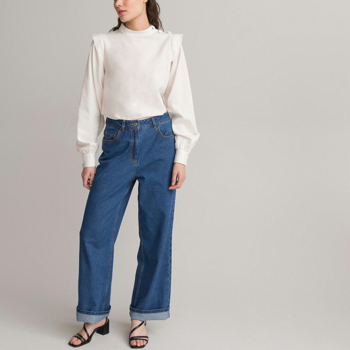 Blouse col montant, manches longues