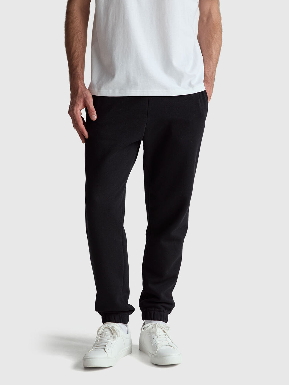 Sweatpants in cotton blend