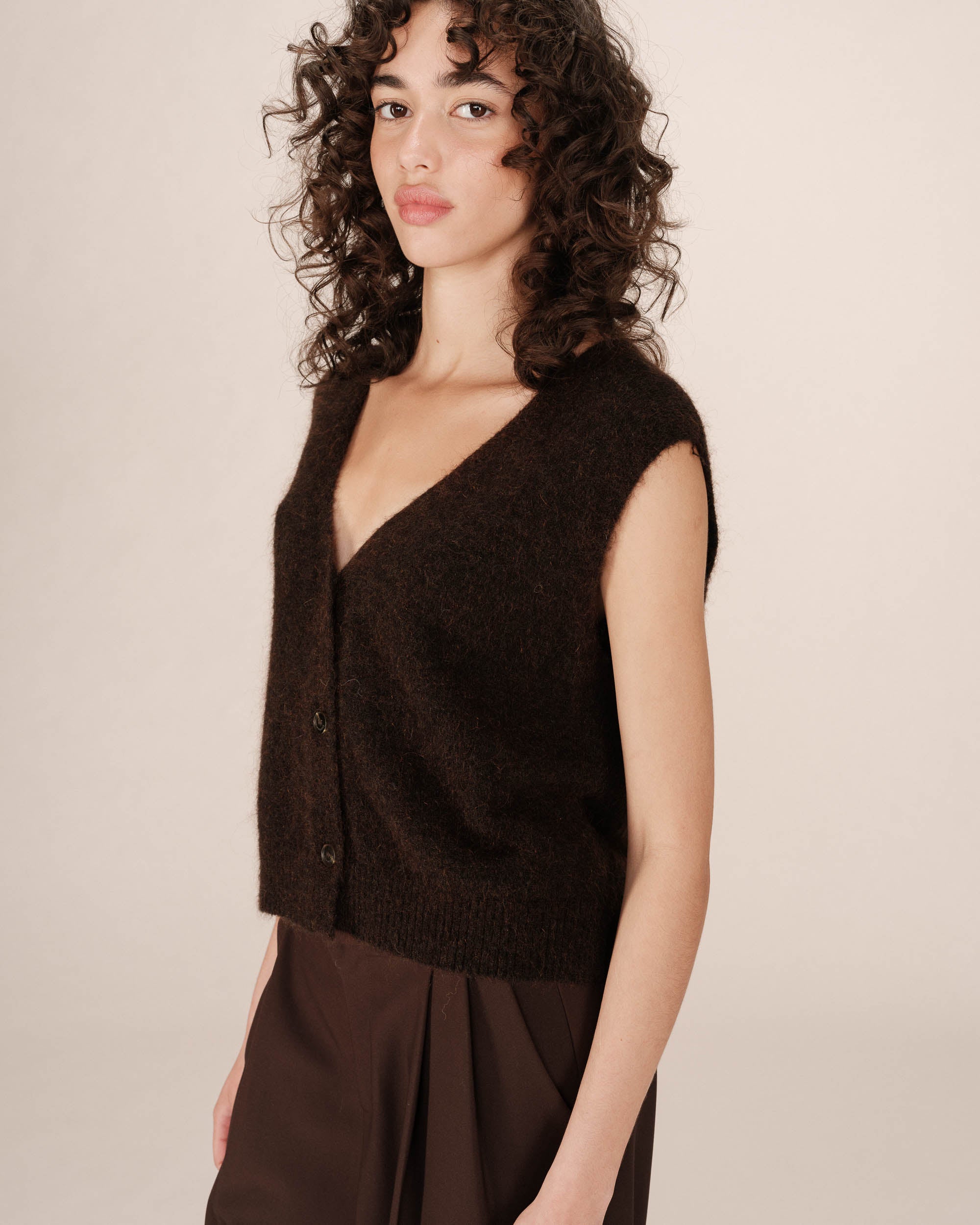 Cardigan sans manches chocolat Santa