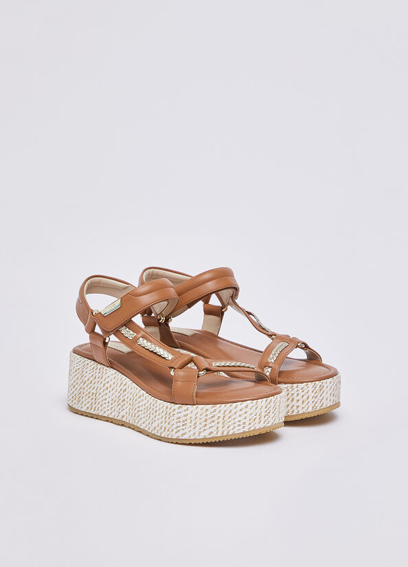 Sandali platform in pelle