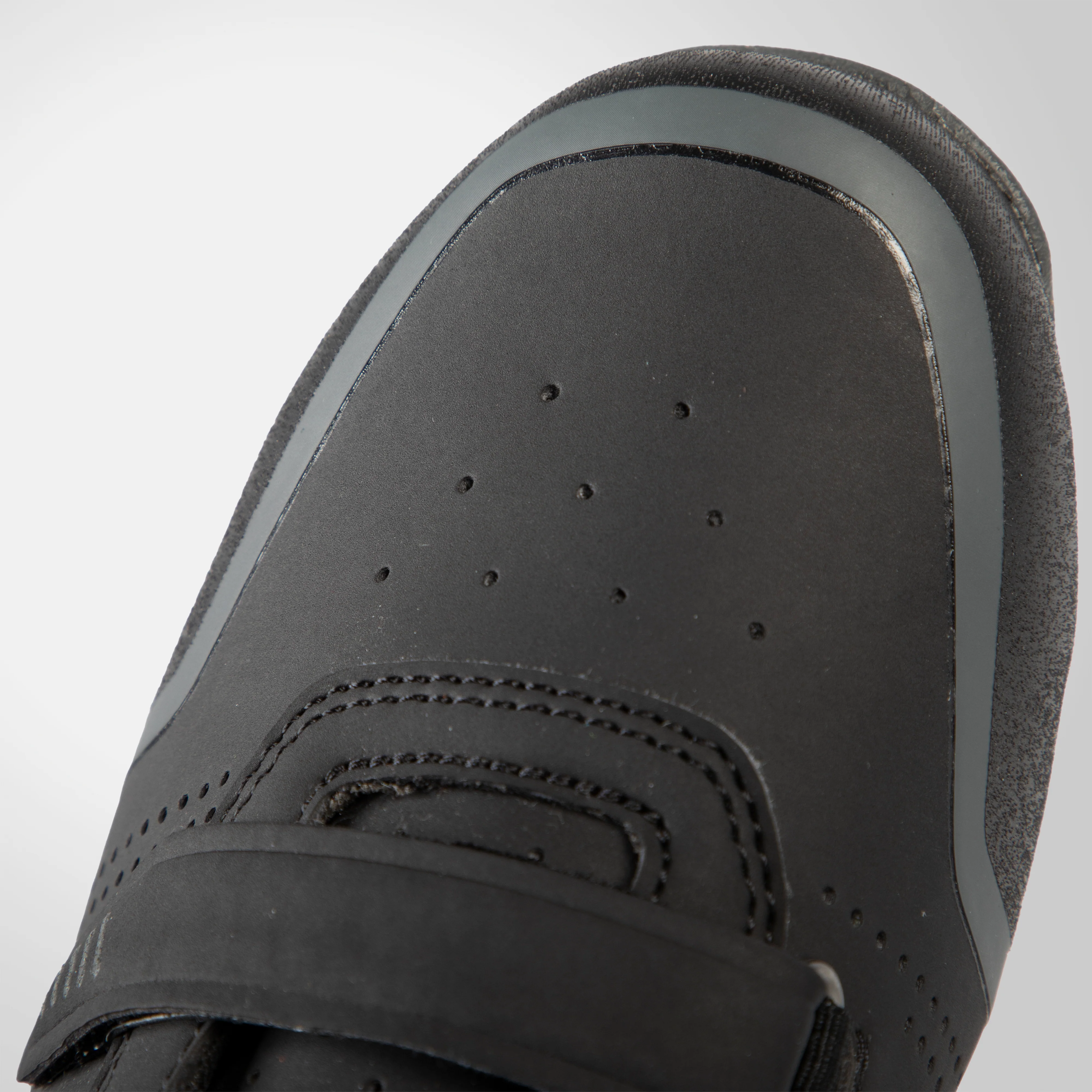 Hummvee Clipless Shoes - Black