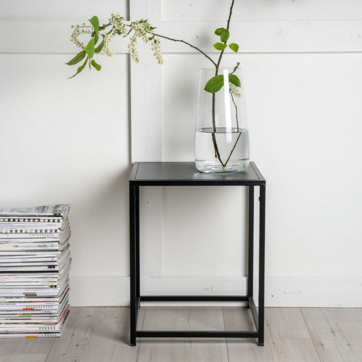 SIMONA - Table d'appoint moderne en métal 37cm noir