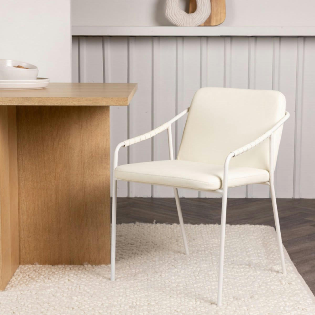 CRISTIALA - Lot de 2 chaises tendance en simili blanc