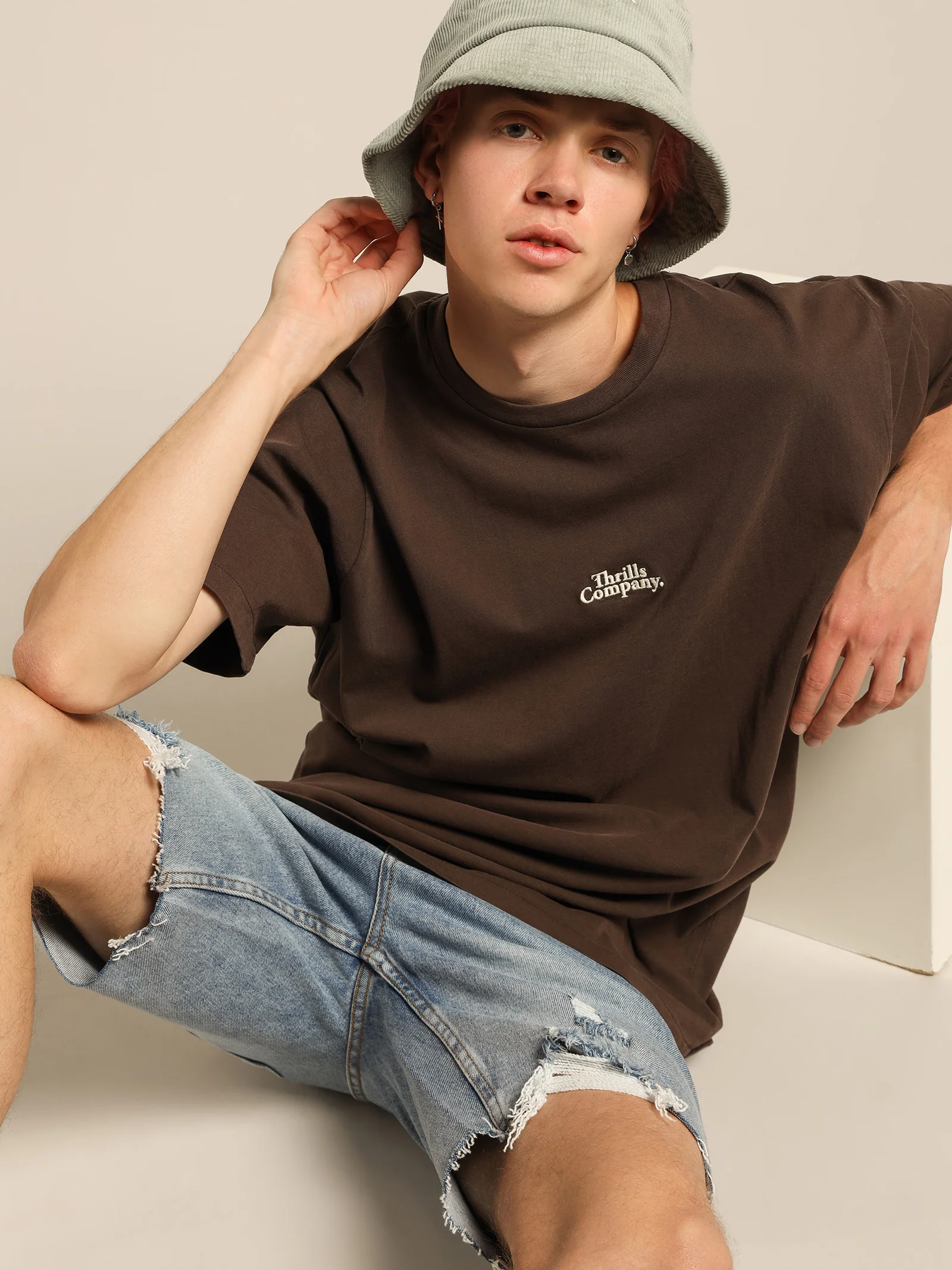 Contrasting Stack Merch Fit T-Shirt