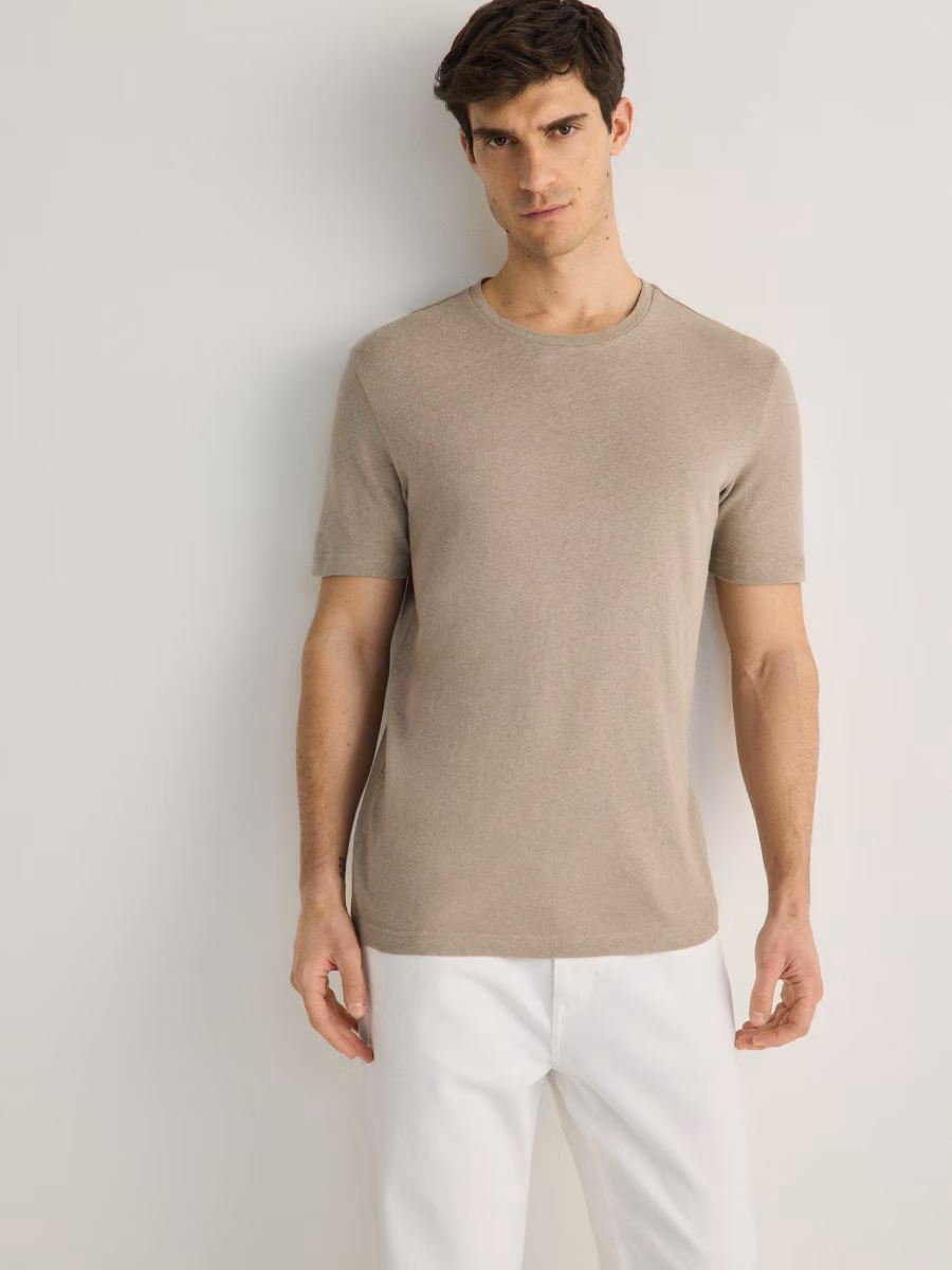 Regular Fit T-Shirt With Linen Blend