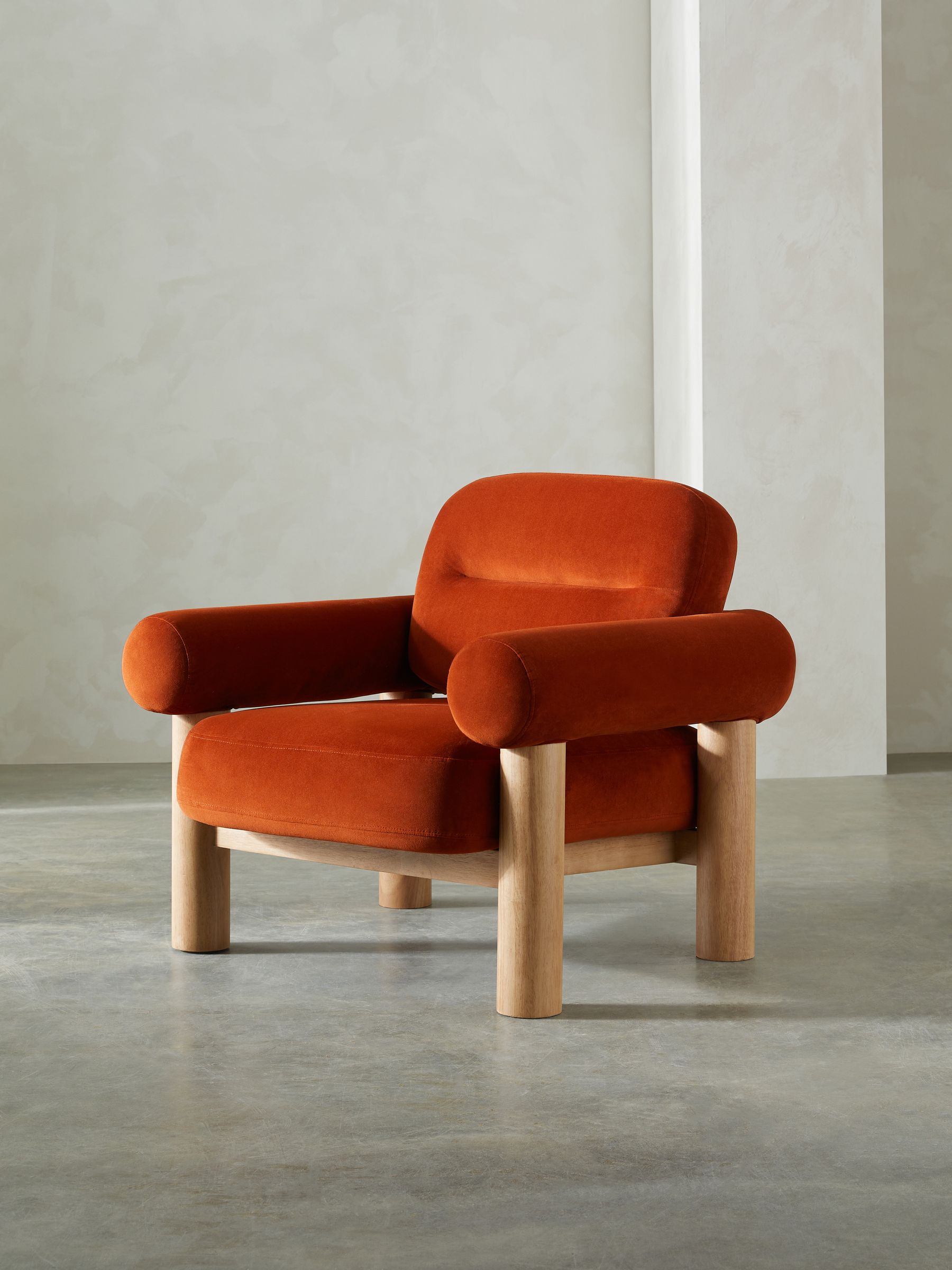 Maxton Chair in Velvet Cinnamon Orange