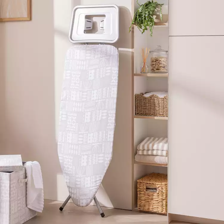 Habitat Extra Wide 120 x 45cm Ironing Board - Silver