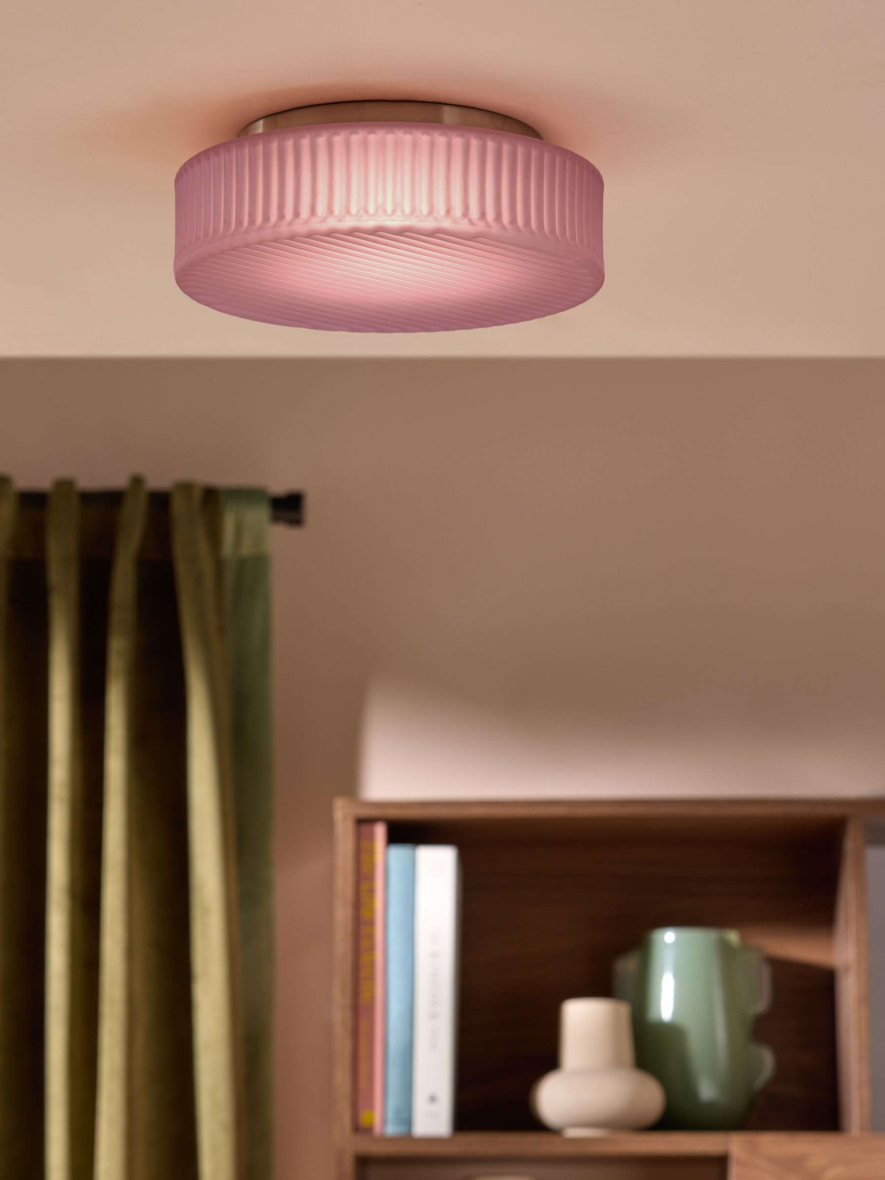 Alma Flush Light in Pink