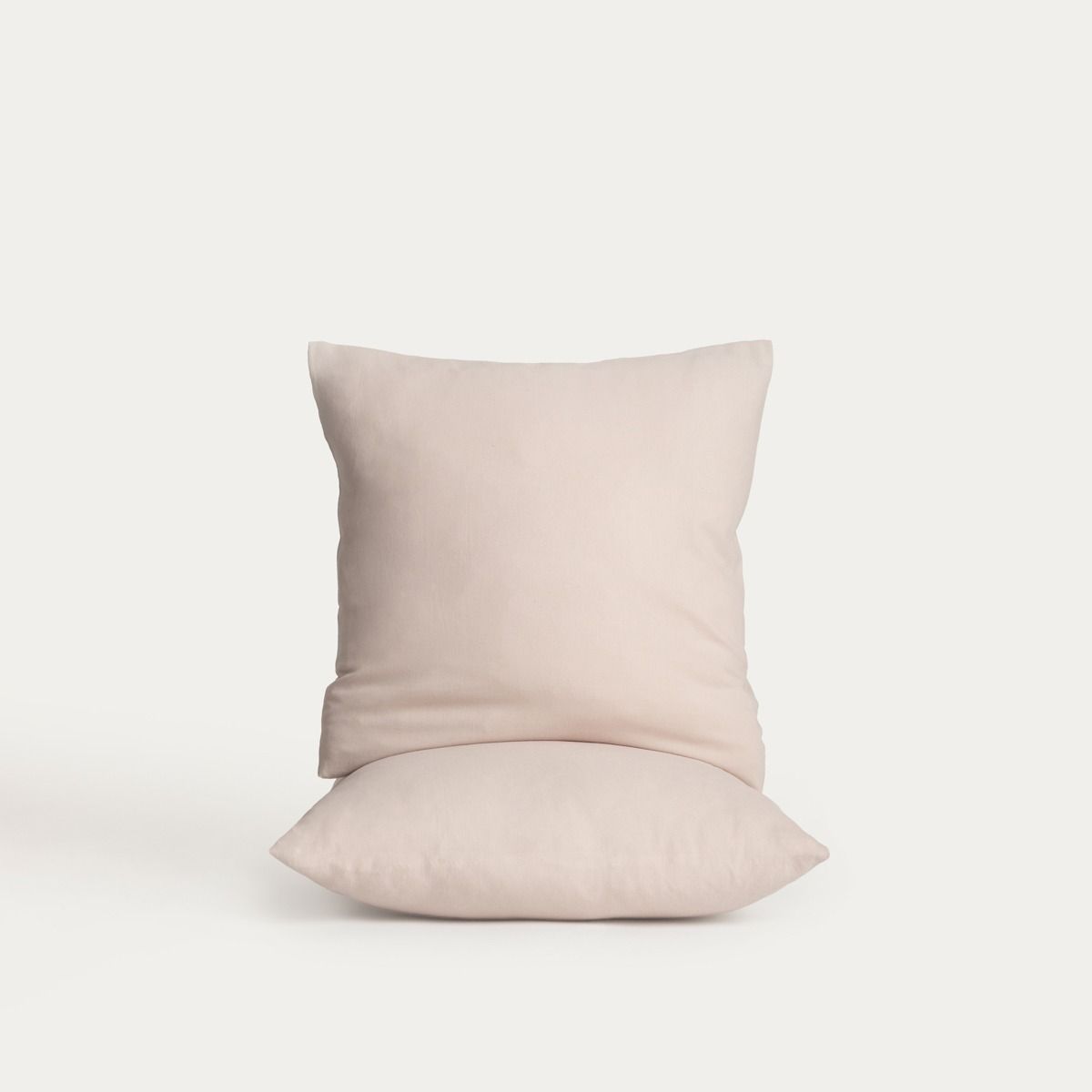 Zestaw dwóch poszewek MAISY z mikrofibry beżowych 2*40x40 cm