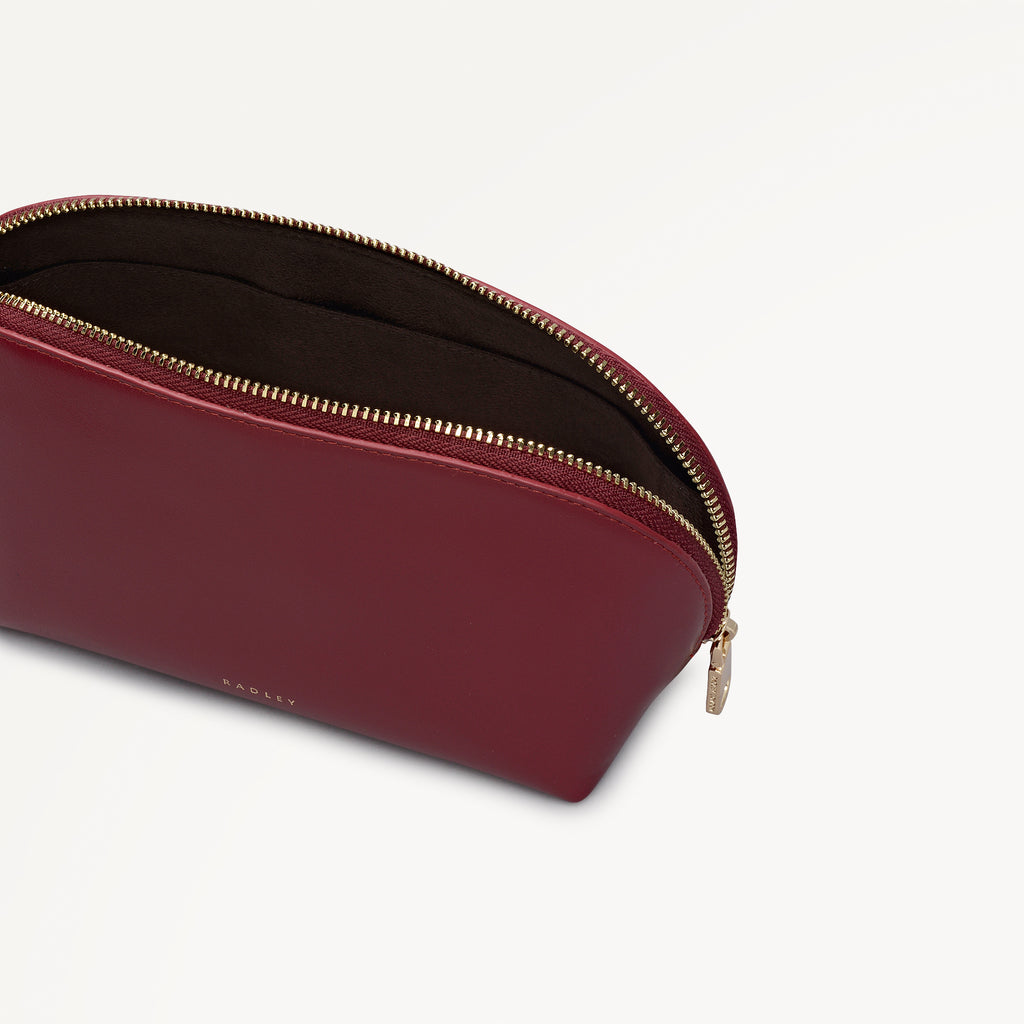 Commute Street - Medium Cosmetic Pouch