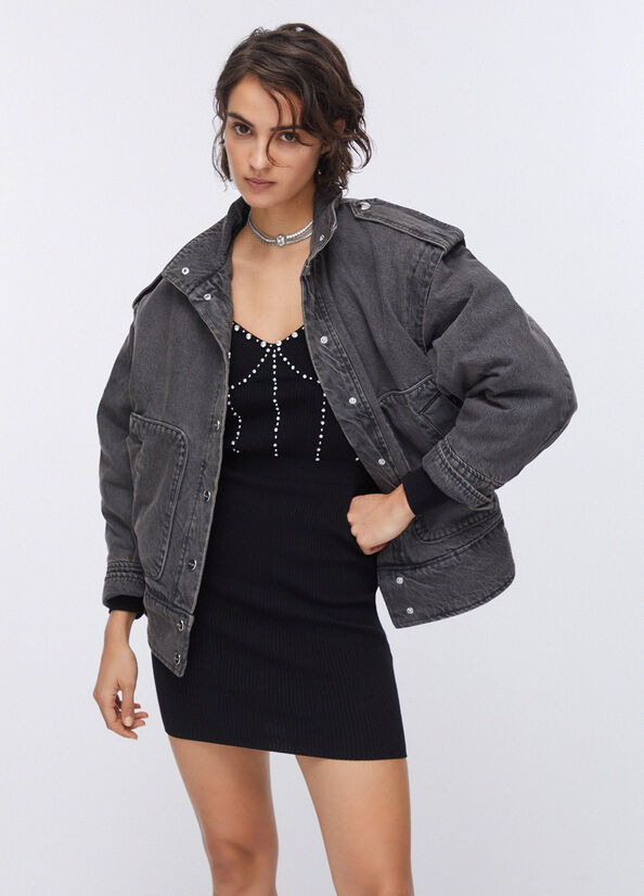 Giacca in denim con ricamo dietro