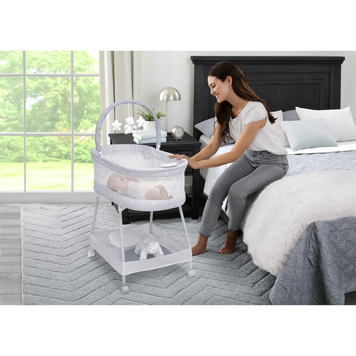 Curve Bassinet, White/Grey, 25033-2239 Curve Bassinet, White/Grey, 25033-2239