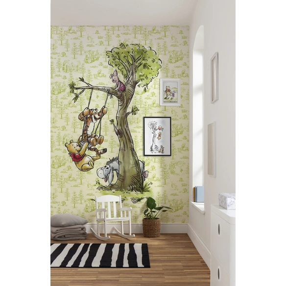 Vliestapete »Winnie Pooh in the wood«, bunt, glatt