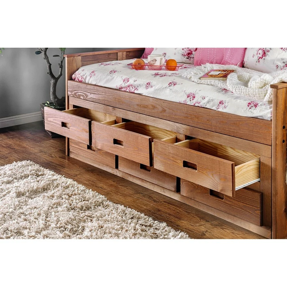 Williams Home Furnishing Lia King Bed in Mahogany Finish