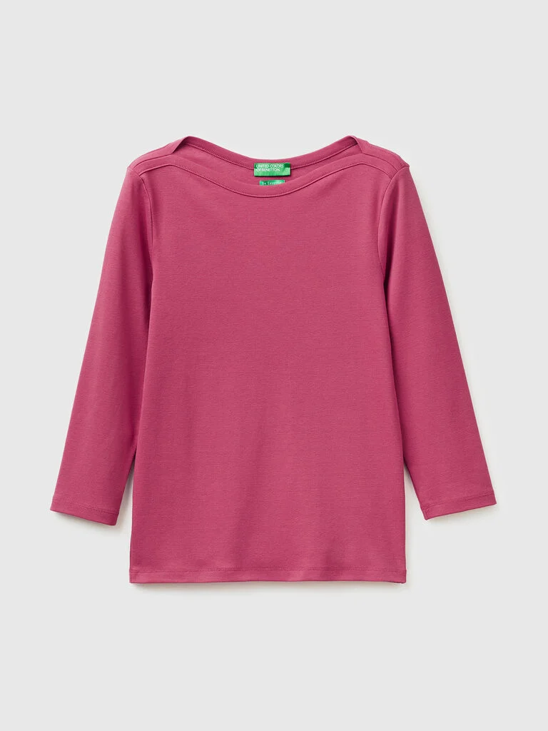 Slim fit t-shirt with boat neck