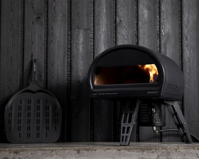 Gozney Roccbox Portable Pizza Oven - Signature Edition Black