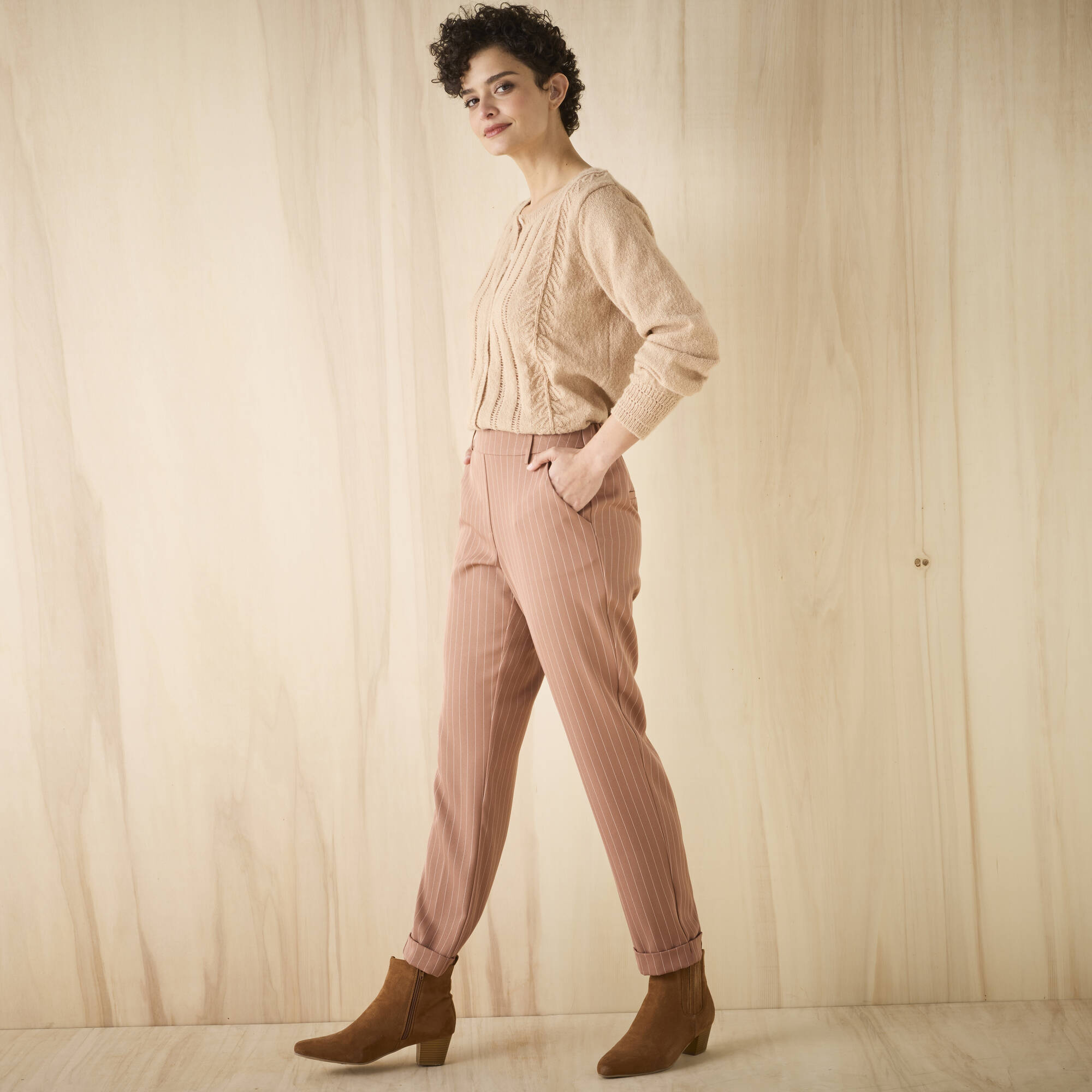 Pantalon 7/8ème fuselé rayé