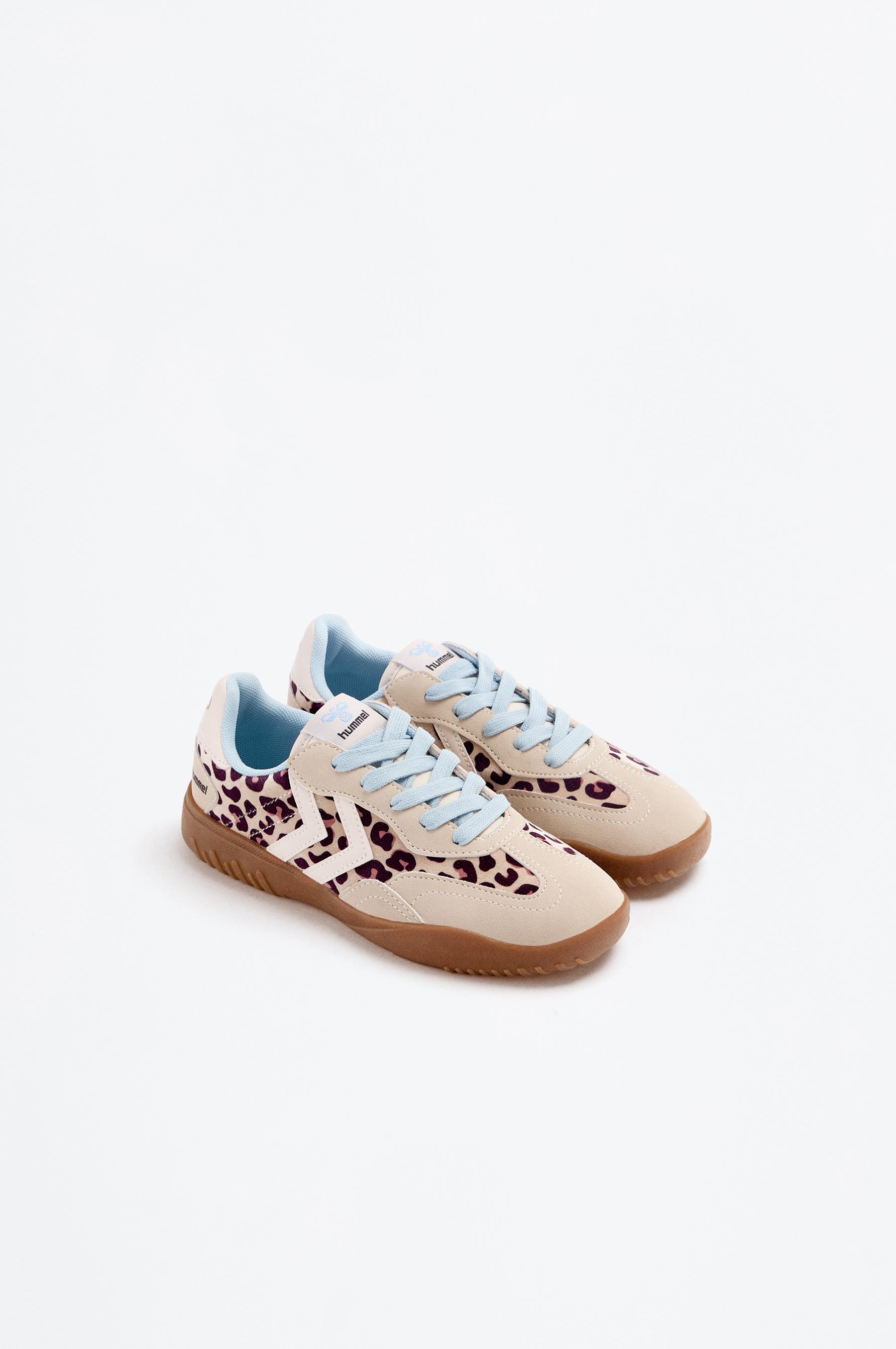 Zapatilla Hummel animal print