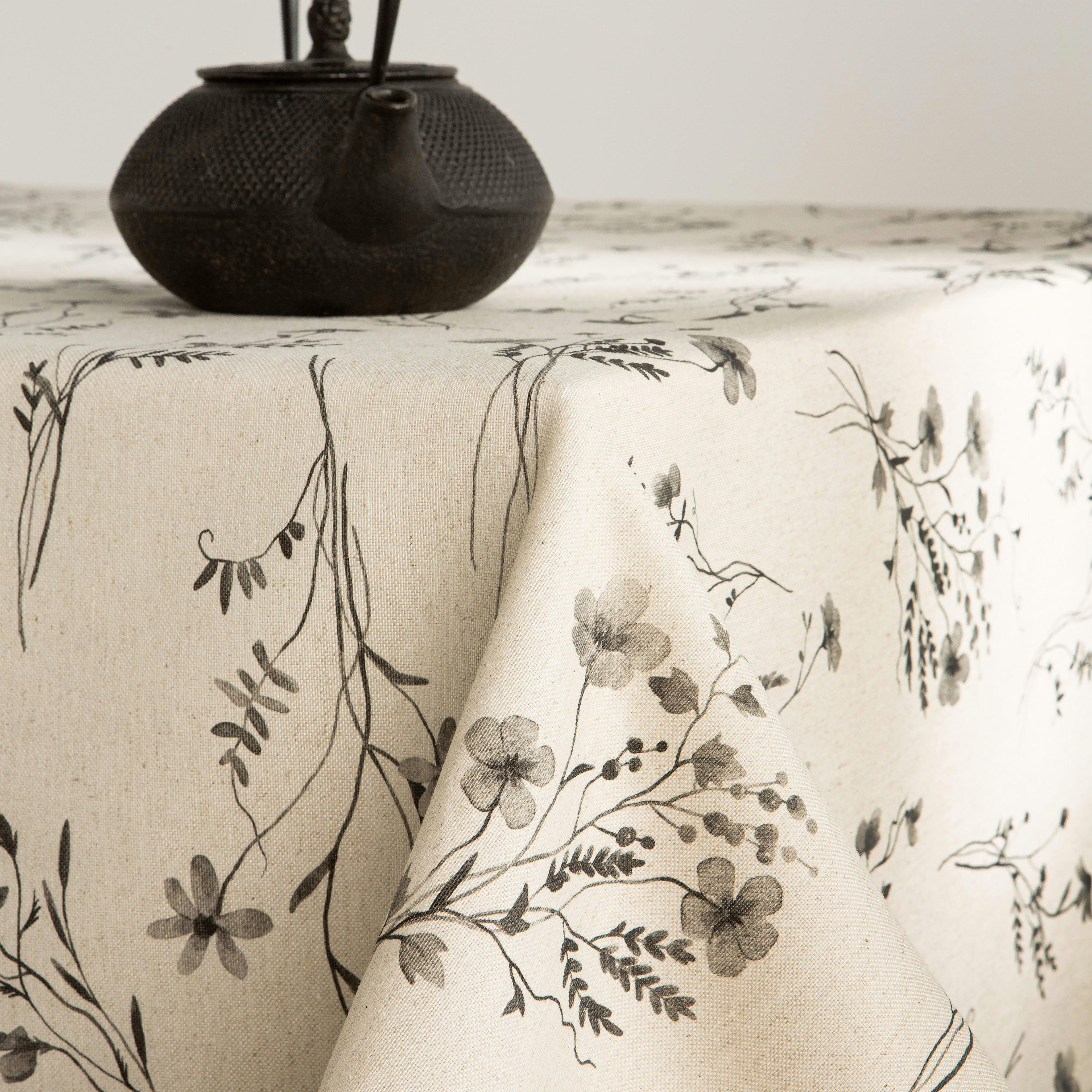 PETRA NEGRO - Nappe en lin antitâche imprimée floral noir 140x200 cm
