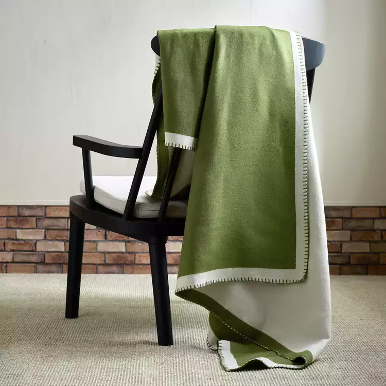 Habitat Blanket Stitch Throw - Green - 125x150cm