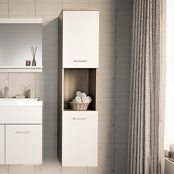Meuble colonne de salle de bain suspendu Krildihana 131 x 30 x 30 cm effet chêne blanc argent en.casa