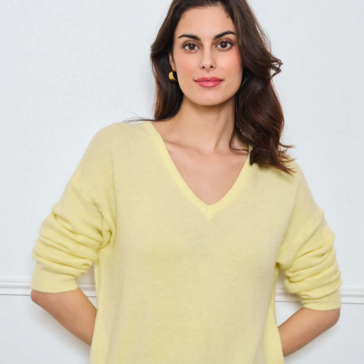 COL V OPALINE JAUNE POUSSIN