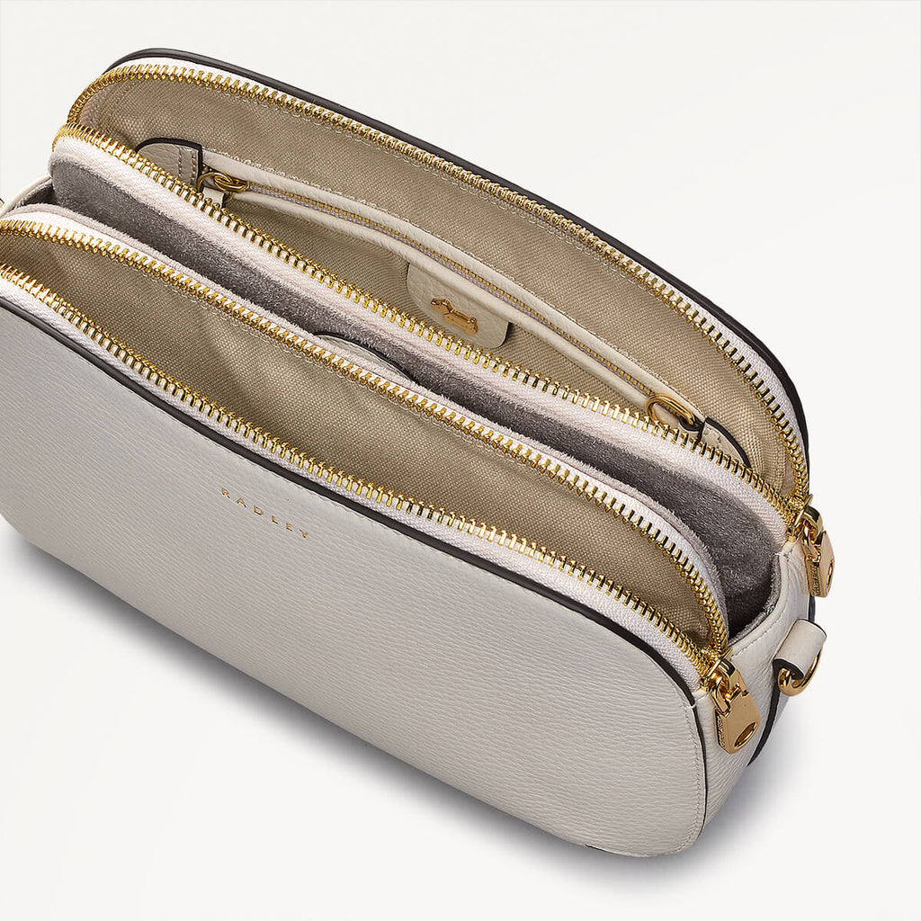 Dukes Place - Medium Ziptop Cross Body