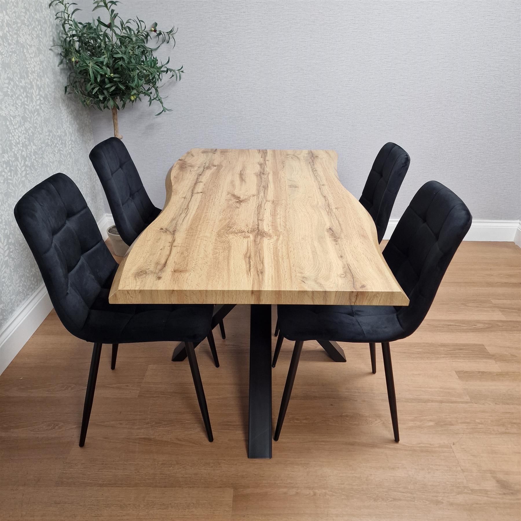 KOSY KOALA Wooden Dining Table with 4 Black Velvet Chairs, Stylish Dining Room Furniture