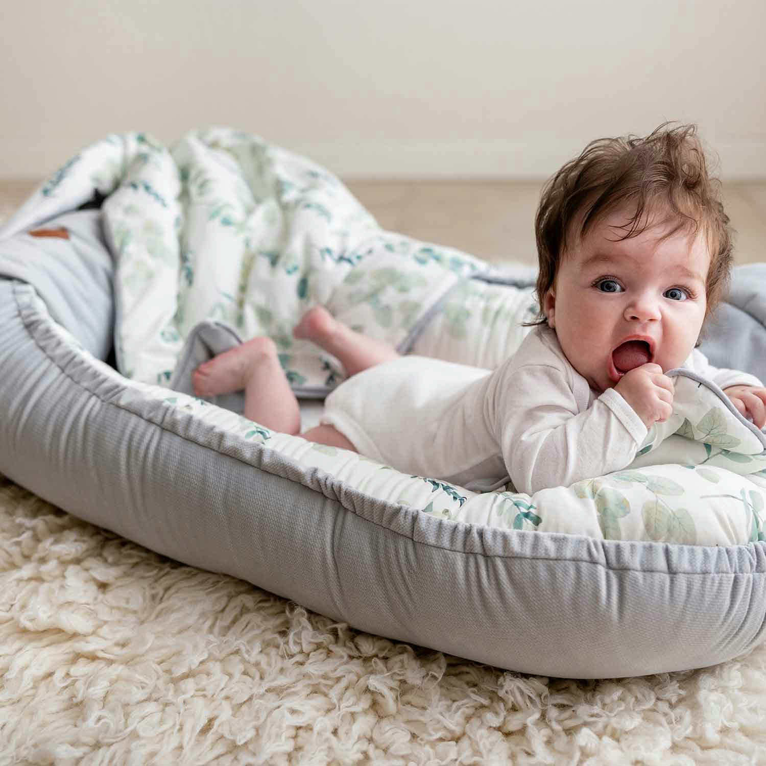 EUCALYPTUS - Réducteur de lit  nid cocon bébé