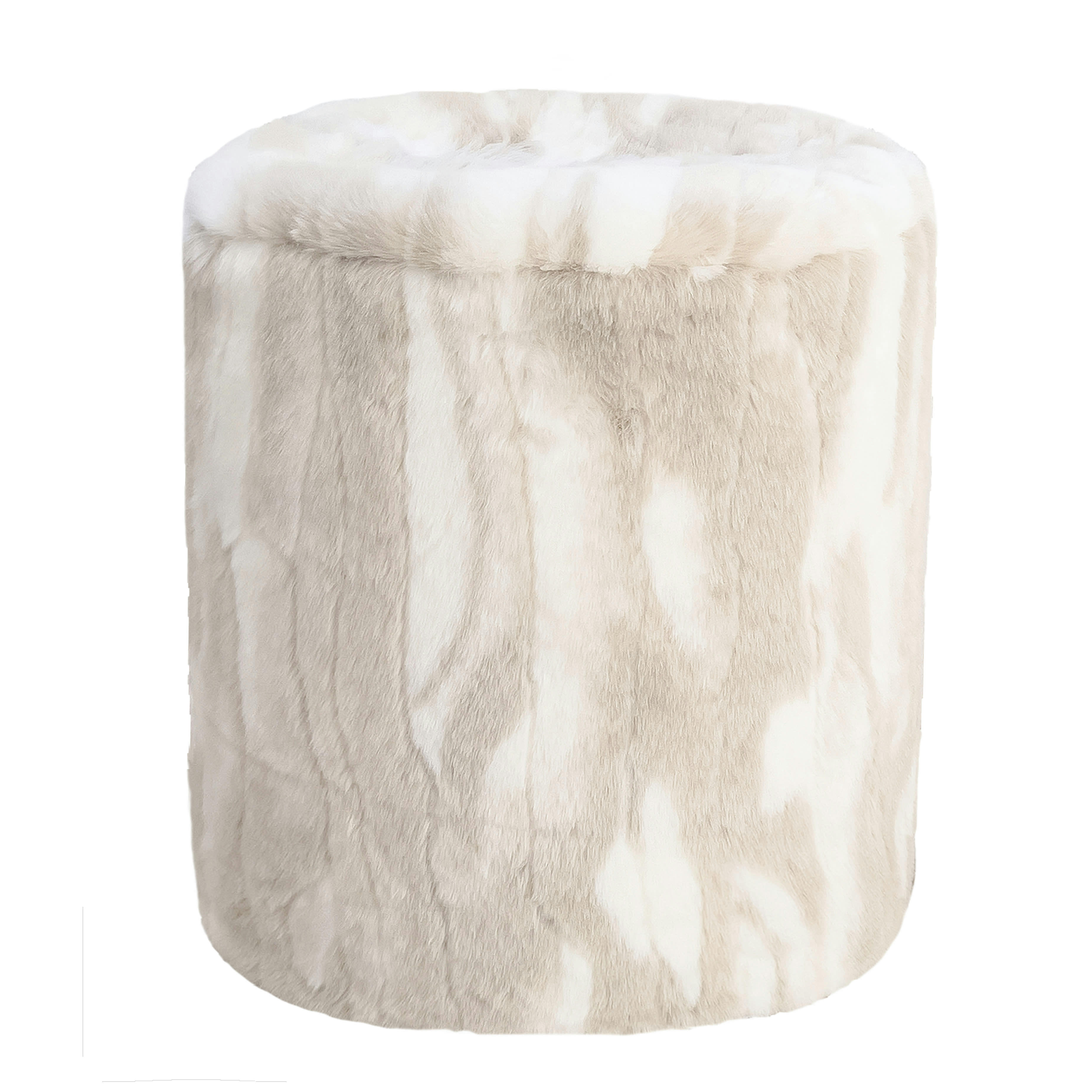 - Pouf en fausse fourrure beige et blanche