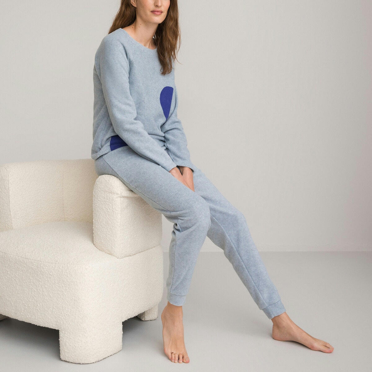 Pyjama en maille polaire duveteuse, motif cœurs