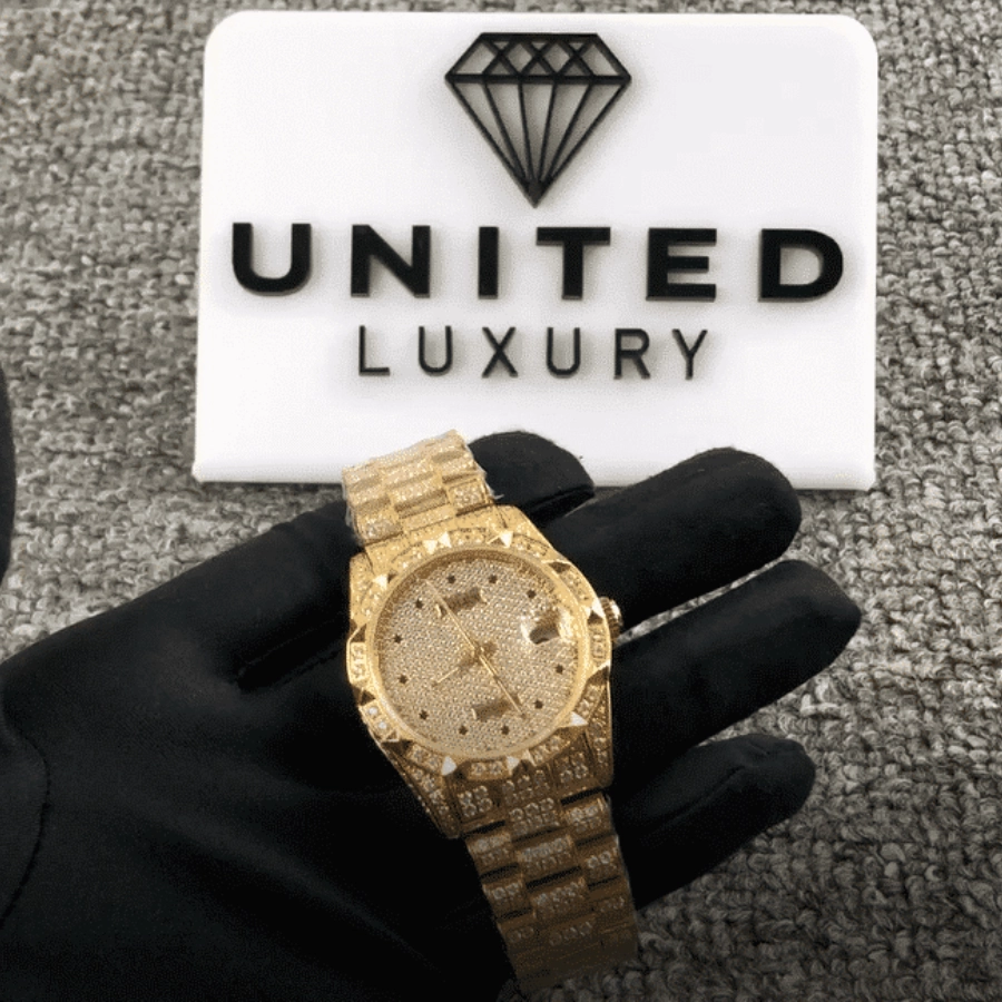 Rolex Cosmograph Daytona 116508 “Iced Out” Top Tier Replica Edition
