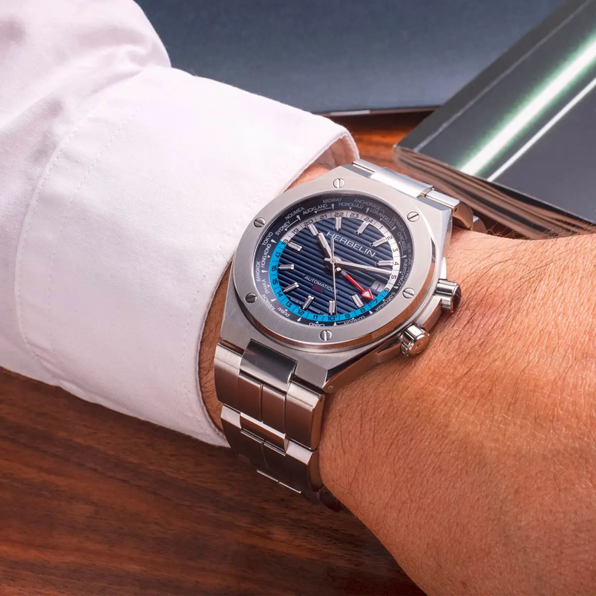 CAP CAMARAT – GMT – ACIER