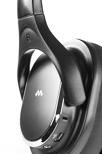 Meliconi - Casque TV analogique et numérique HP600 Pro - sans fil avec station d'accueil - Noir - Autonomie 8h - Portée 100m