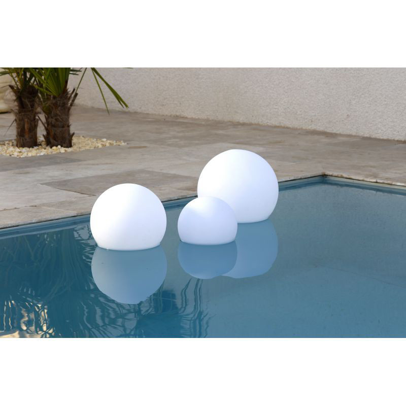 Boule LED lumineuse solaire flottante MultiBright Ø 30 cm UBBINK
