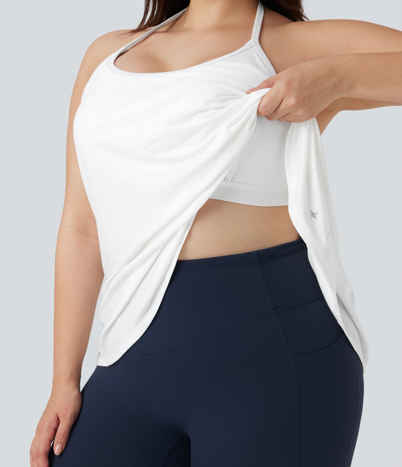 Haut de sport yoga grande taille SoftlyZero™ Airy col licou drapé effet frais InstantCool, protection solaire UPF50