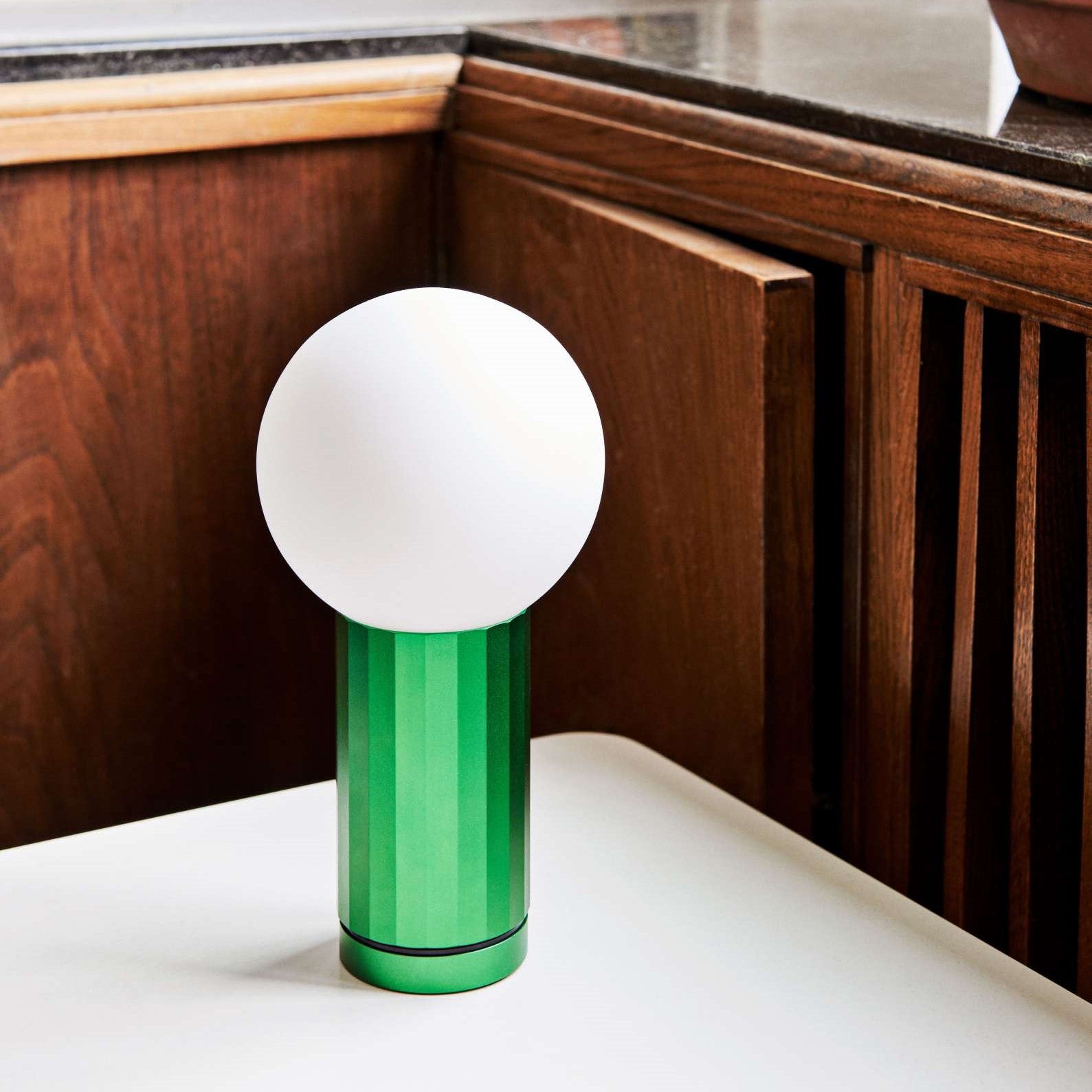 HAY Turn On LED Tafellamp - Groen