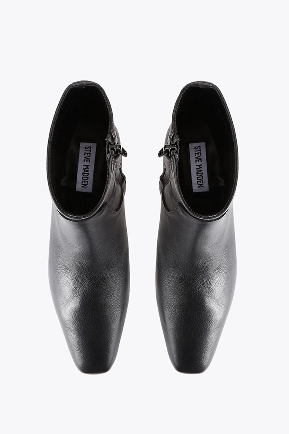 STEVE MADDEN Dusty Black Leather Boot' Leather Boots