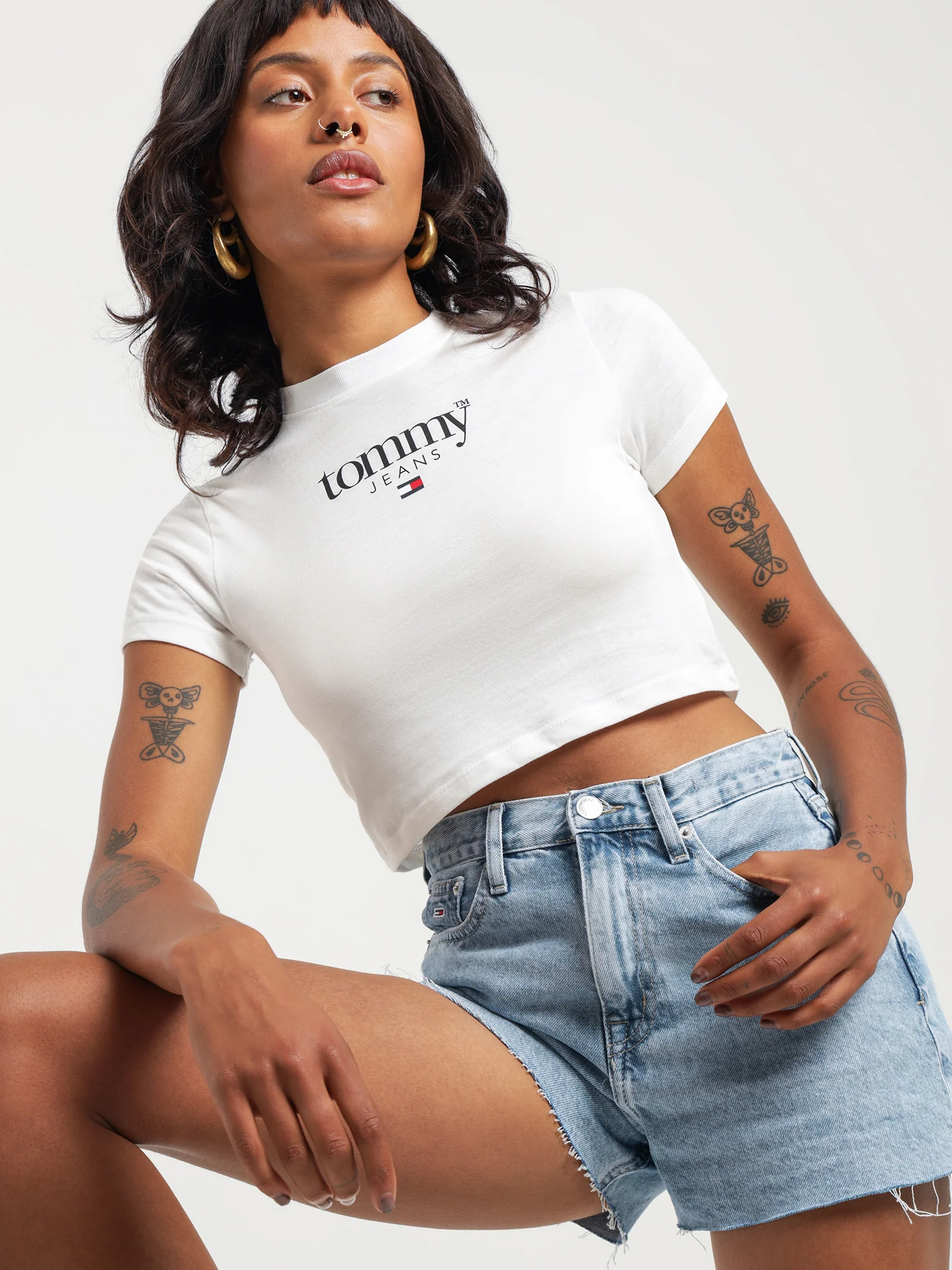 Essential Logo Baby Crop
