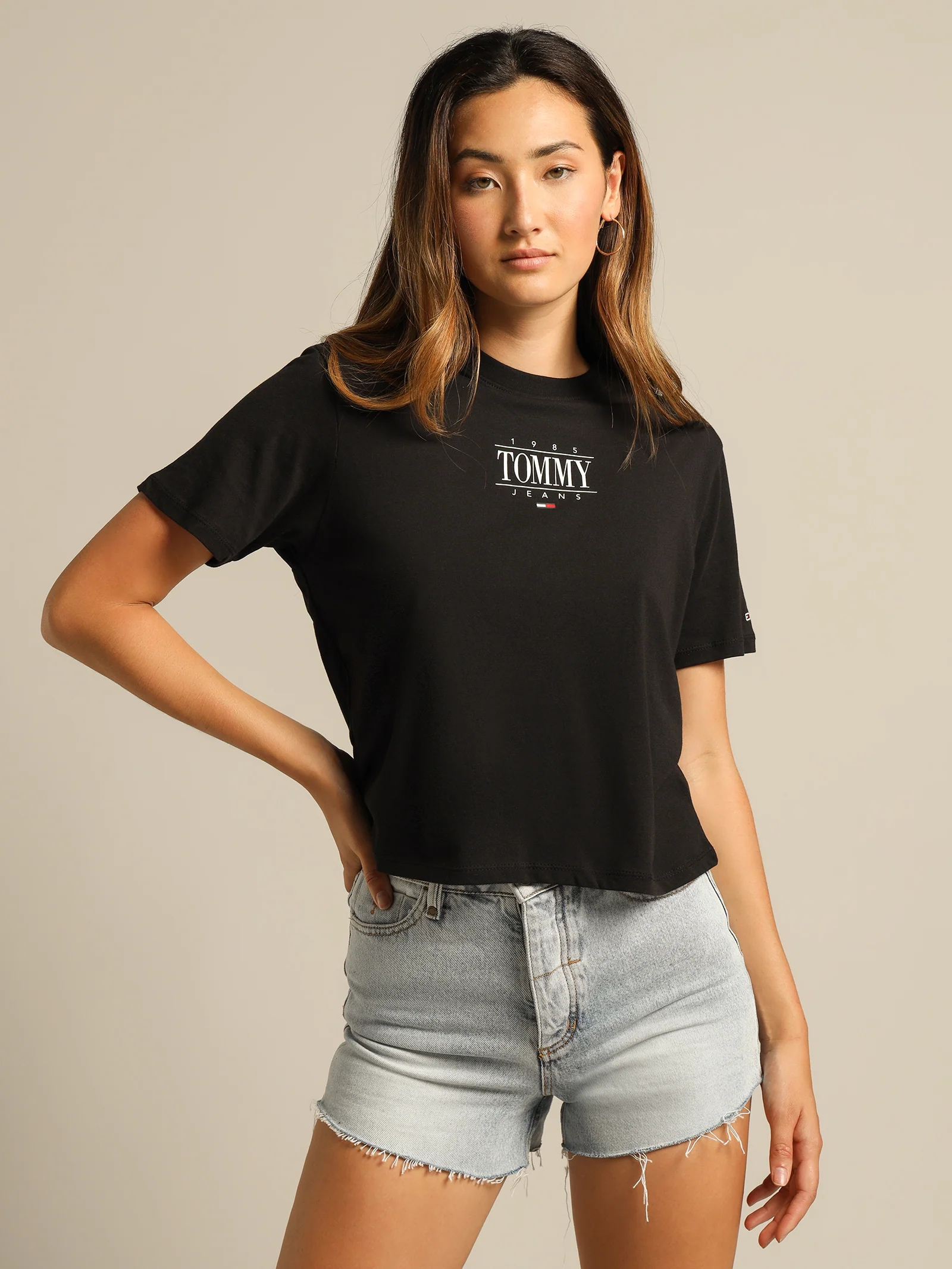 Essential Cropped Logo T-Shirt