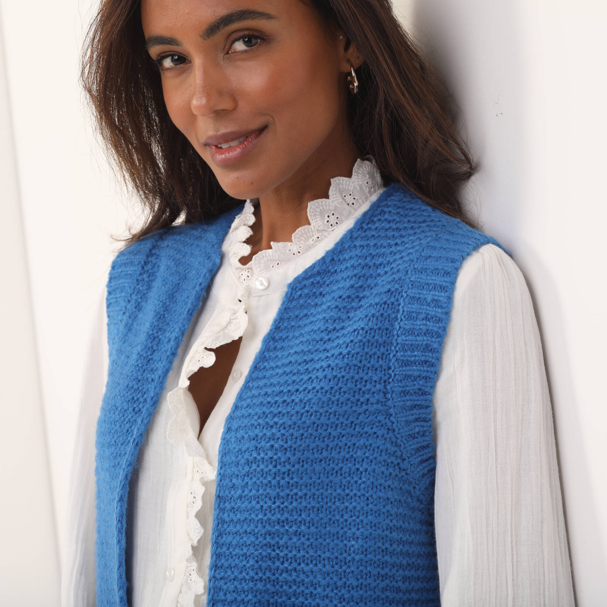 Gilet col rond sans manches, point mousse