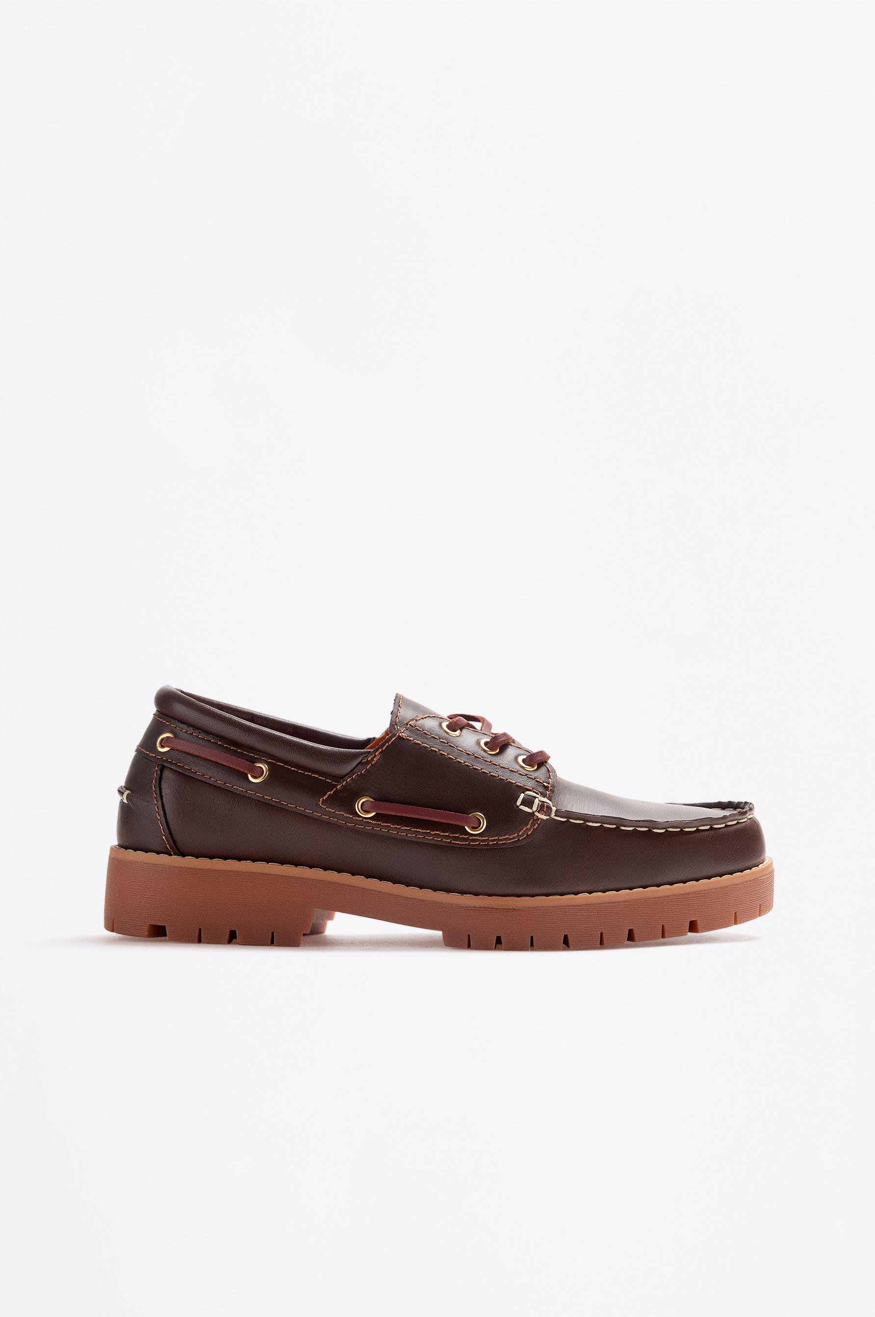Zapato náutico track