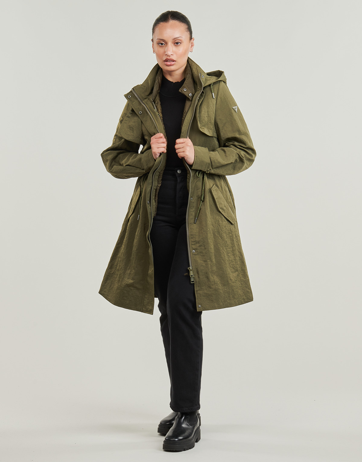 Guess - NATASHA PARKA DETACHABLE - Kaki
